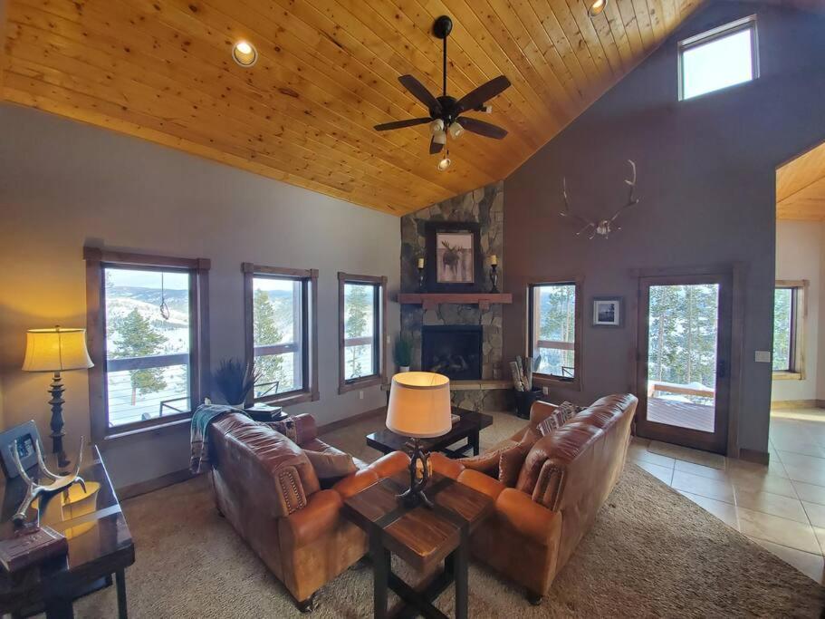 Secluded Luxury Mountain Retreat With Unrivaled Views Villa Tabernash Kültér fotó